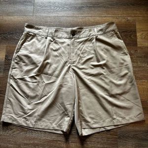 Adidas Golf Shorts Mens Size 40 Khaki‎ Climalite Pleated Chino Casual